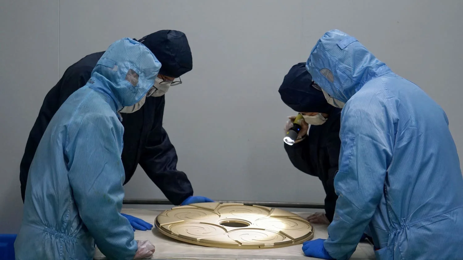 Bem -vindo aos clientes para visitar o revestimento SiC/ TAC de veteksemicon e fábrica de processos de epitaxia